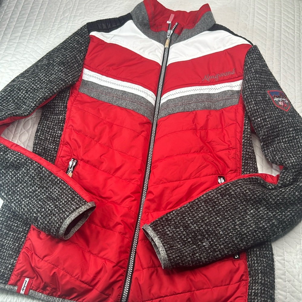 NWOT Almgwand Austrian Engelsberg Ski Jacket